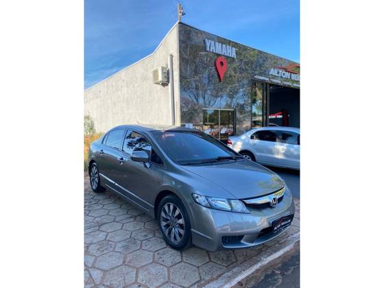 HONDA CIVIC 1.8 LXL SE 16V FLEX 4P MANUAL